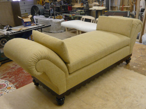 Scalloped Chaise