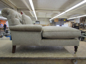 Tufted Chaise with Loose Seat Cushion